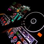I sei migliori programmi per DJ gratis e a pagamento