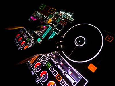 I sei migliori programmi per DJ gratis e a pagamento