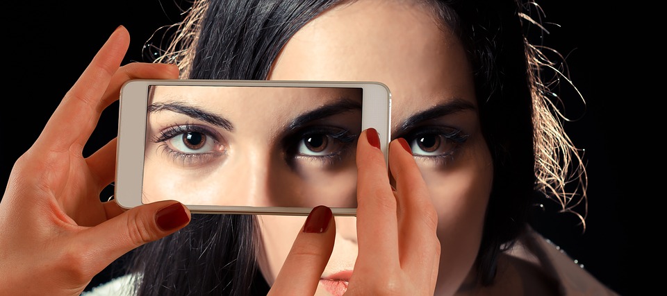smartphone-donna